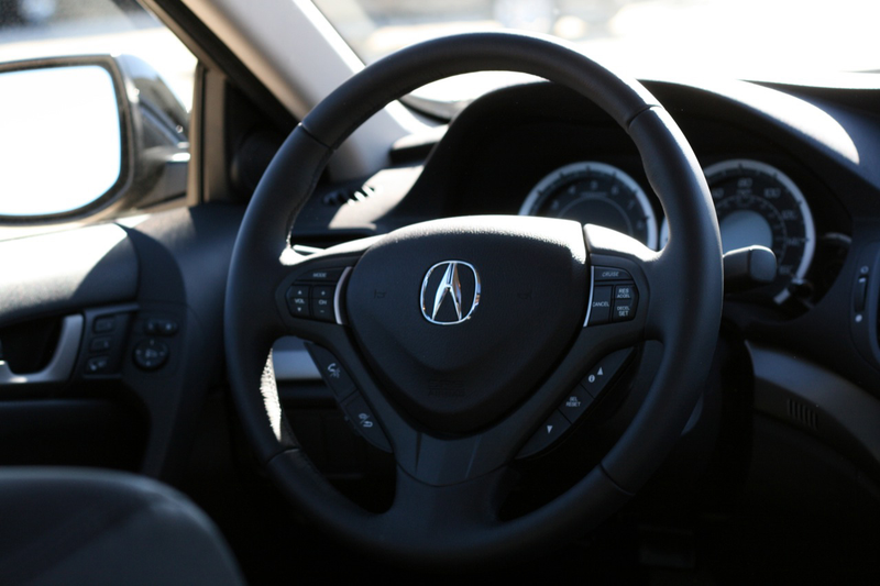 Illustration for article titled 2009 Acura TSX, Part Three
